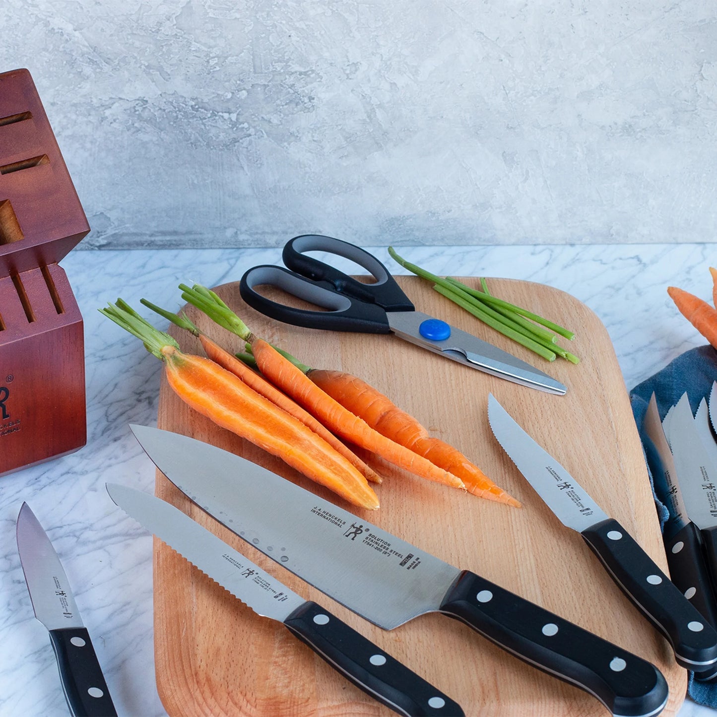 Henckels Solution Razor-Sharp Knife Set