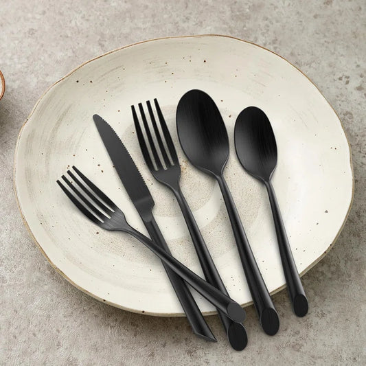 Queari Black Silverware Set