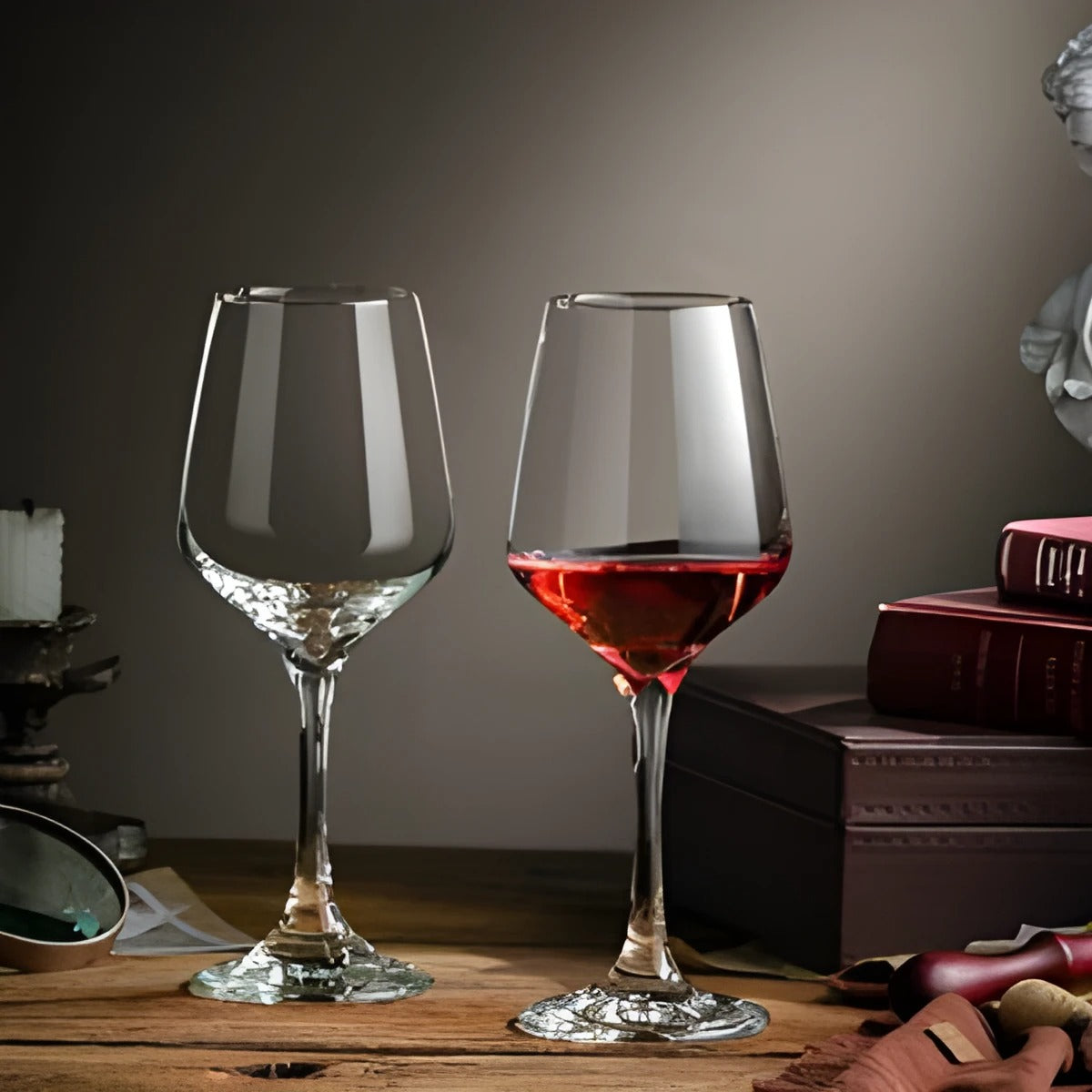 Elegant & Modern Wine Glass Set