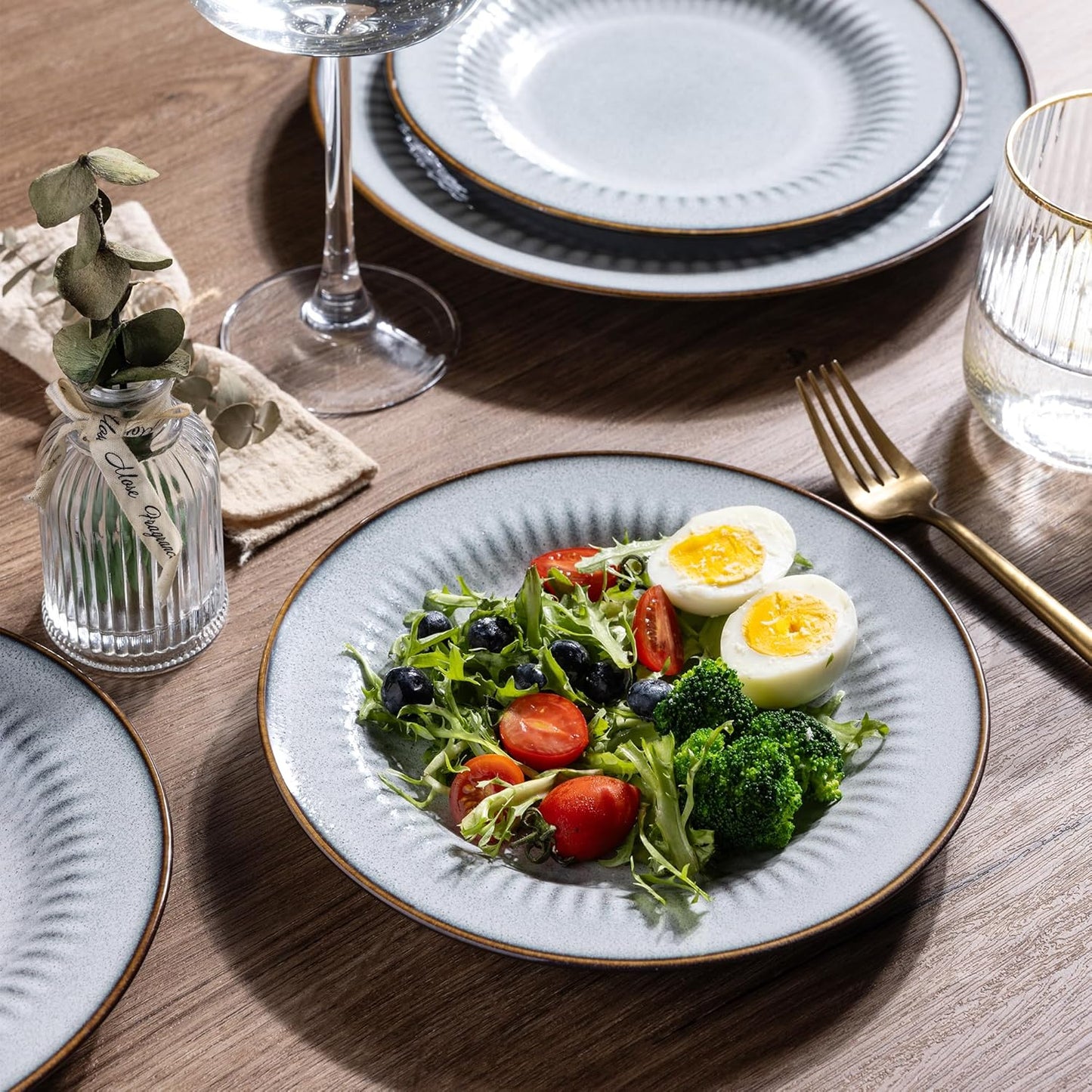 Leratio Stoneware Dinnerware Set