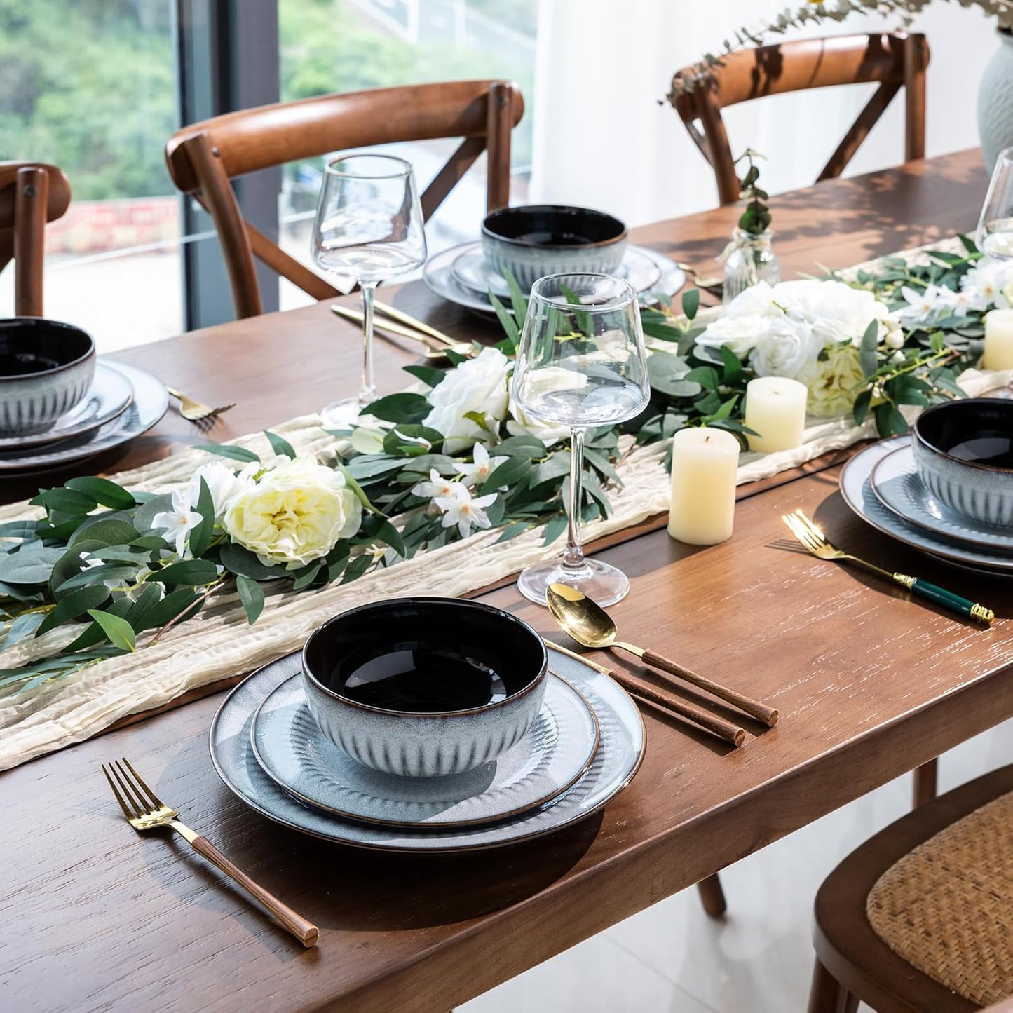 Leratio Stoneware Dinnerware Set